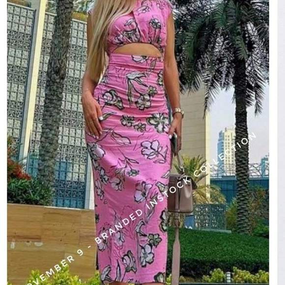 Zara | 55% Linen Cut Out Dress - Picture 8 of 16